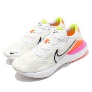 Nike Renew 7.5